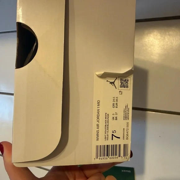 Jordan Women’s Air Jordan 1 Mid Light Violet/Black-White - Picture 6 of 8